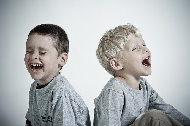 Read more about the article איך להתנהל עם אחים לילדים עם הפרעות קשב